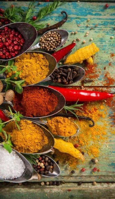 مرقة دجاج و الأعشاب الممنوعة للحامل : حقائق لا بد أن تعرفيها